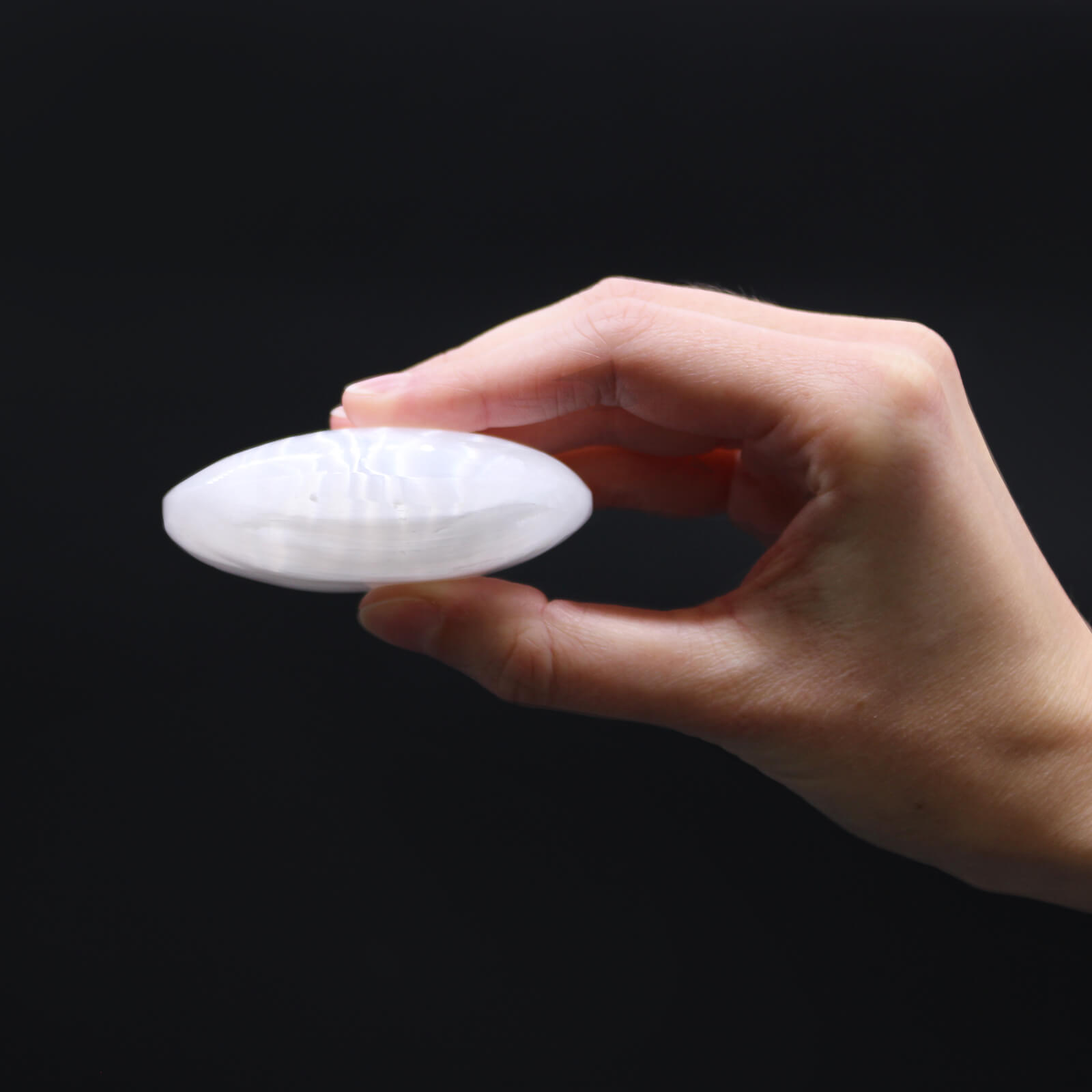 Mėnulio akmens delninukas (3)