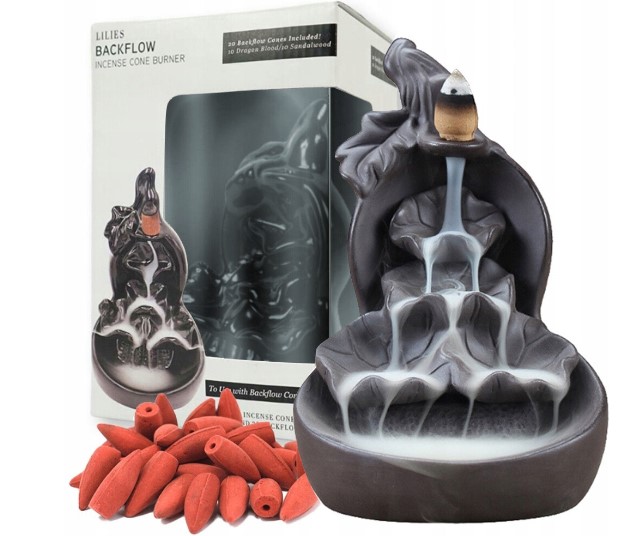 Smilkalinė "Kioklys" krioklio efekto. Dovana kūginiai smilkalai 20vnt. sandalmedis ir drakono kraujas